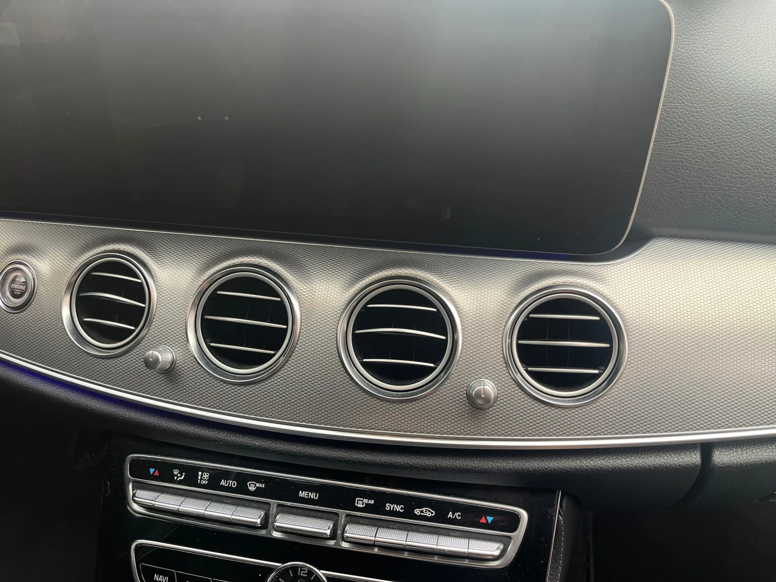 Mercedes-Benz E 220 W213, снимка 15 - Автомобили и джипове - 51579848