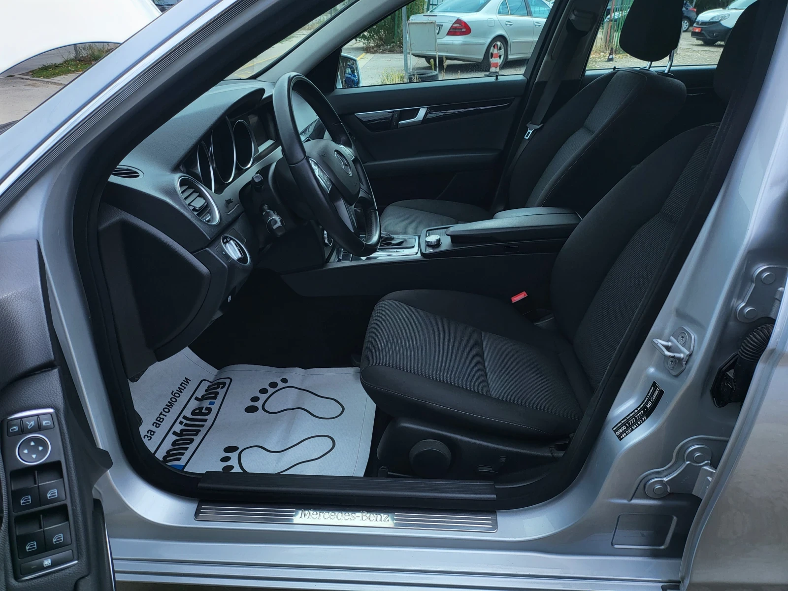 Mercedes-Benz C 220 CDI BLUEEFFICIENCY AVANTGARDE - КАТО НОВА! - изображение 8