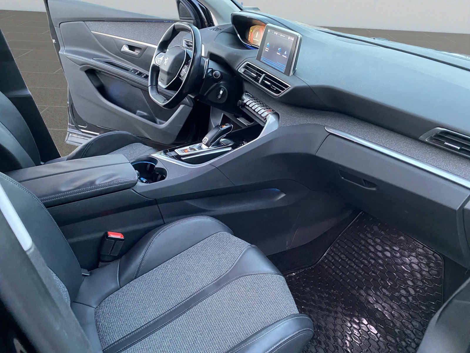 Peugeot 5008 Allure 1.6 HDI 120 hp EAT6 EURO 6 | Mobile.bg   13