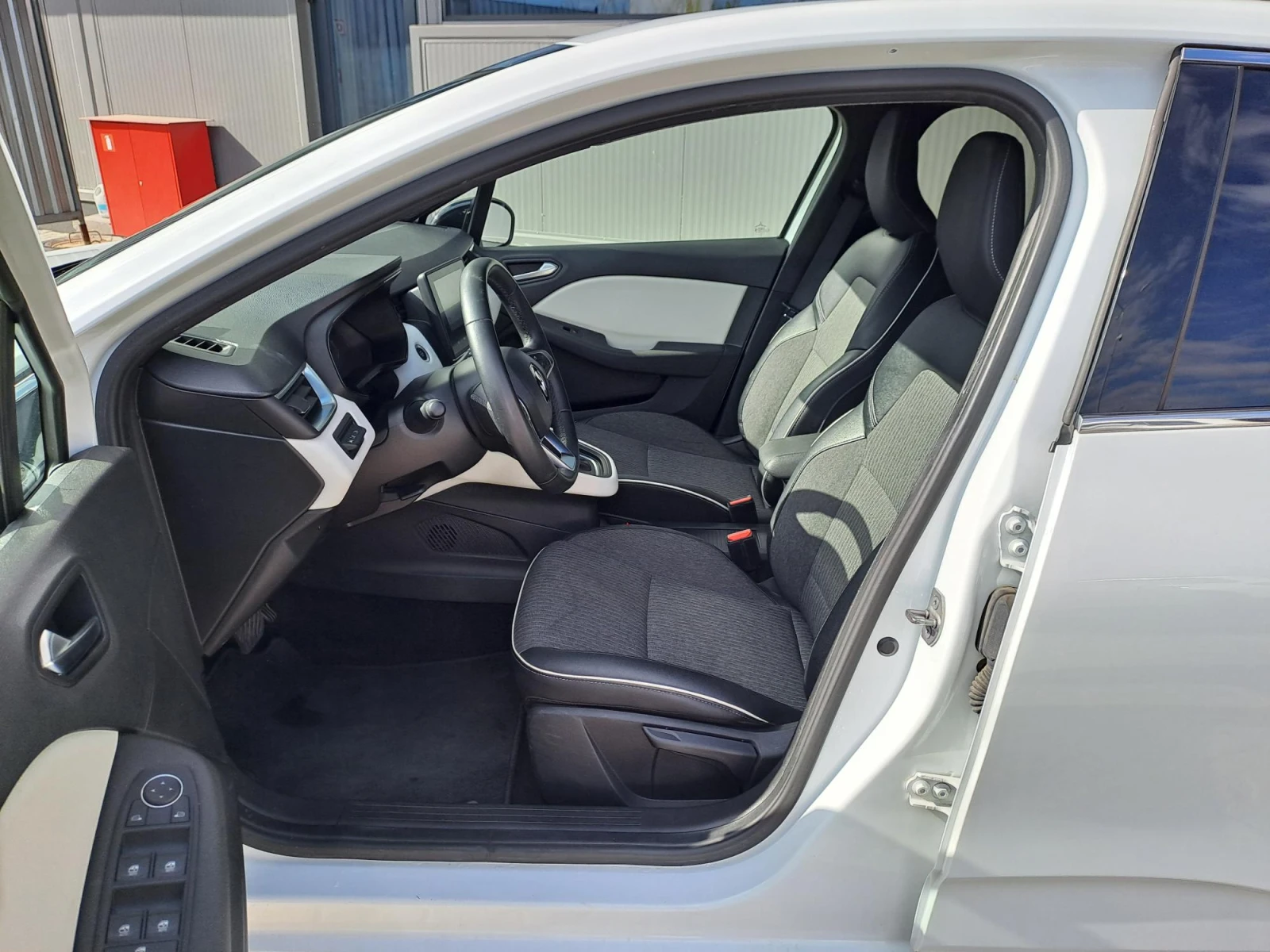 Renault Clio 1.0 TCe 90 k.c. AUTOMATIC | Mobile.bg � ����������� 8