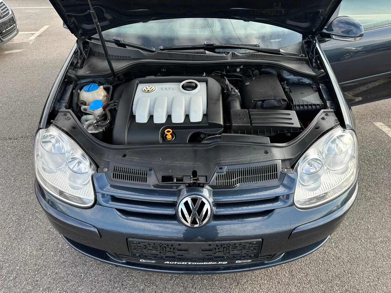 VW Golf 1.9 TDI , снимка 10 - Автомобили и джипове - 53724672