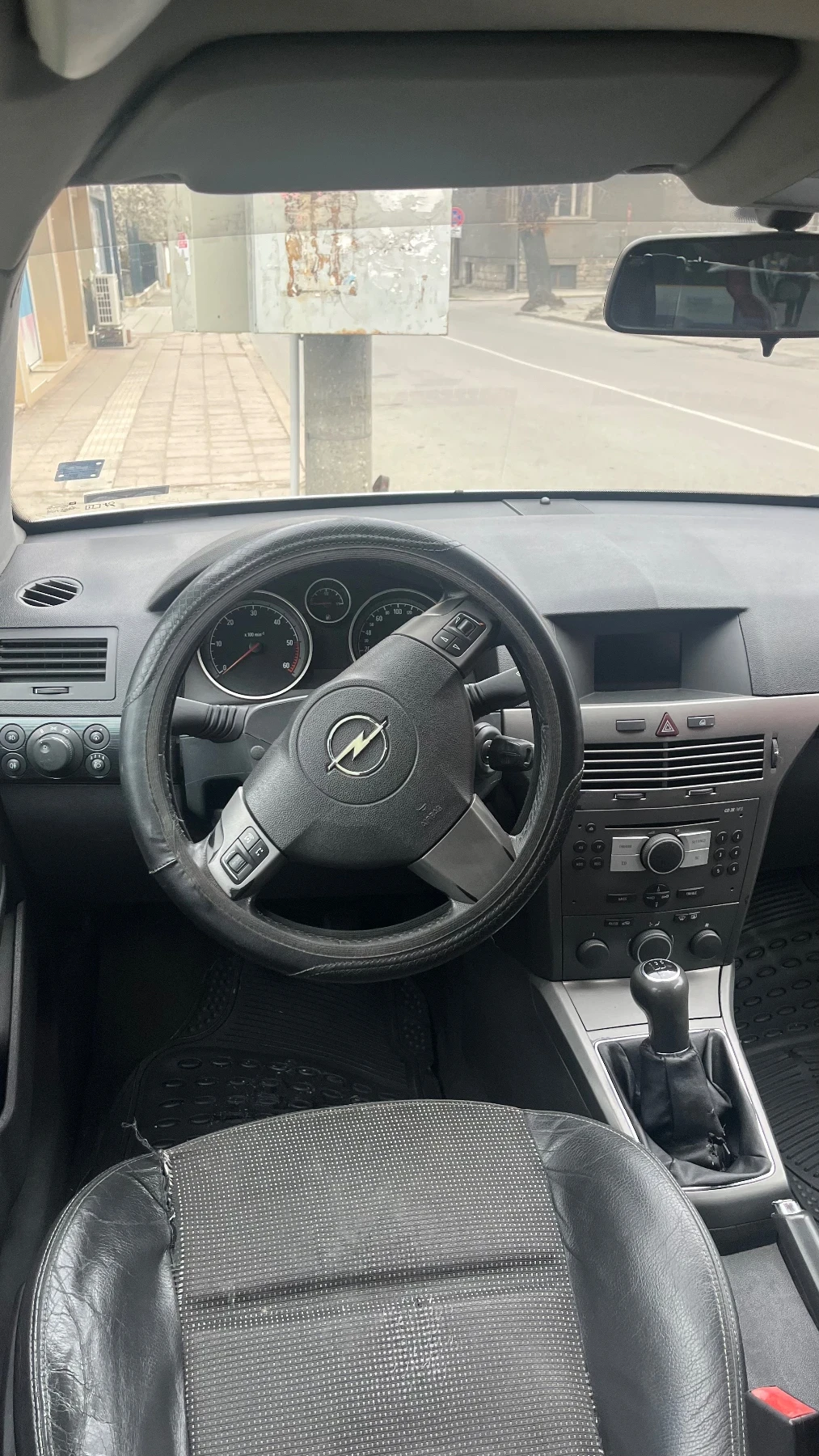 Opel Astra 1.7, снимка 5 - Автомобили и джипове - 53881550