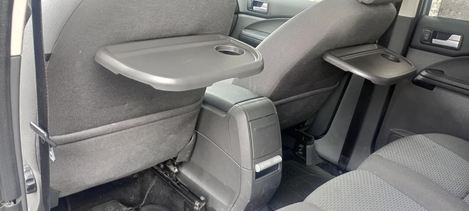 Ford C-max 2.0 .136, снимка 7 - Автомобили и джипове - 54011014