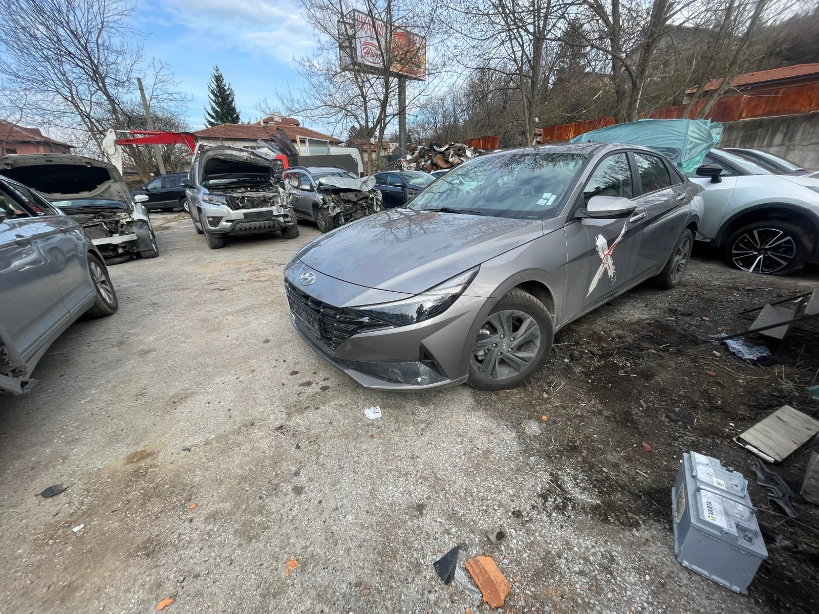 Hyundai Elantra, снимка 3 - Автомобили и джипове - 54093300