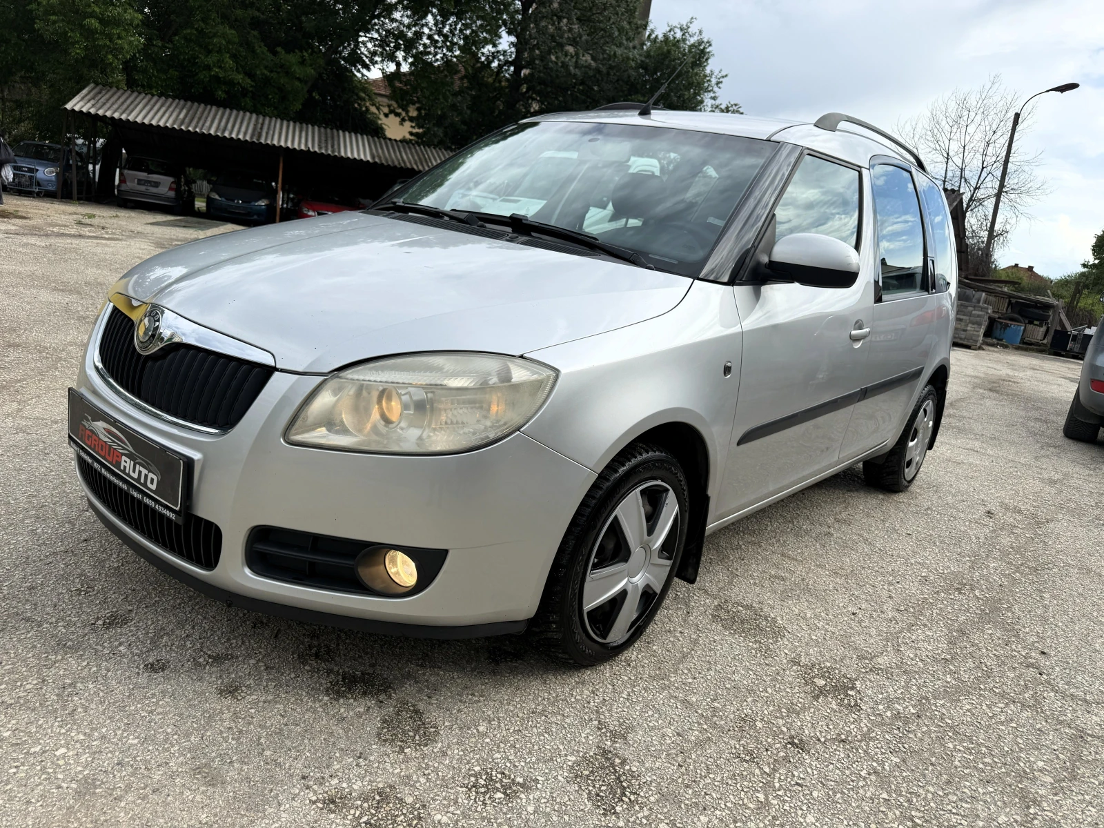 Skoda Roomster 1.2i 12v 64 к.с., снимка 2 - Автомобили и джипове - 54611510