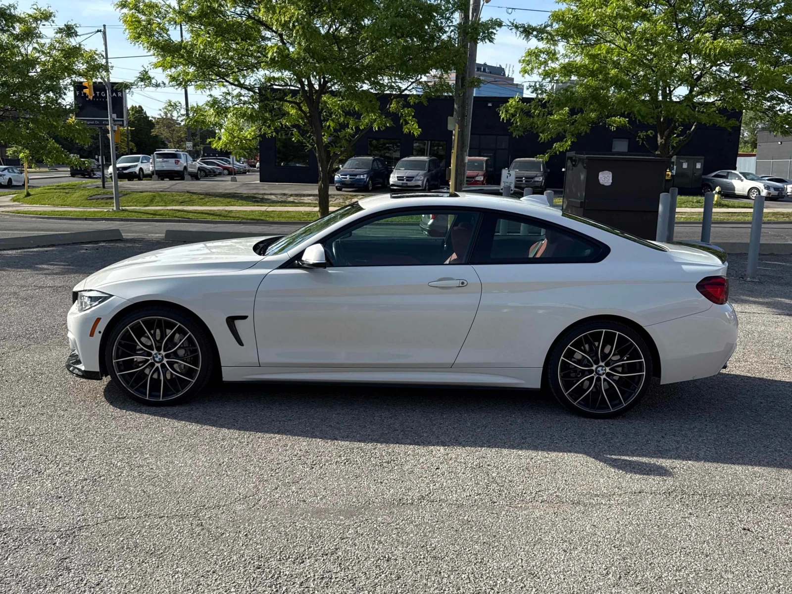BMW 430 i xDrive/M-Pack/DIGITAL/H&K/HEAD UP, снимка 5 - Автомобили и джипове - 54760404