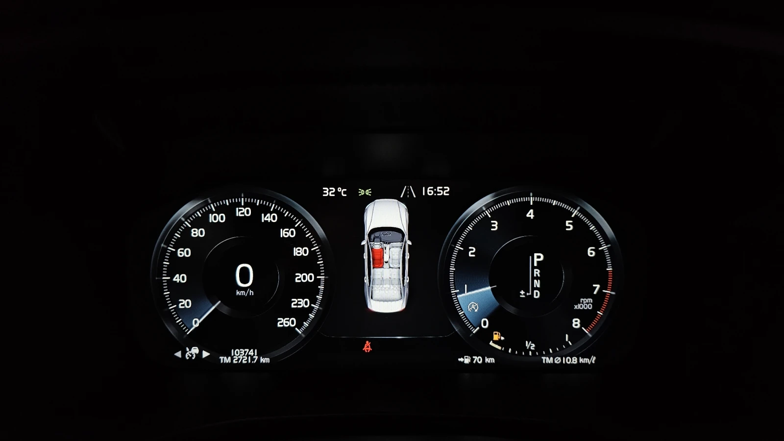 Volvo S60 INSCRIPTION* B&W* 360* МАСАЖ* ОБДУХ* DIS* КРАЙНА Ц, снимка 8 - Автомобили и джипове - 55301150