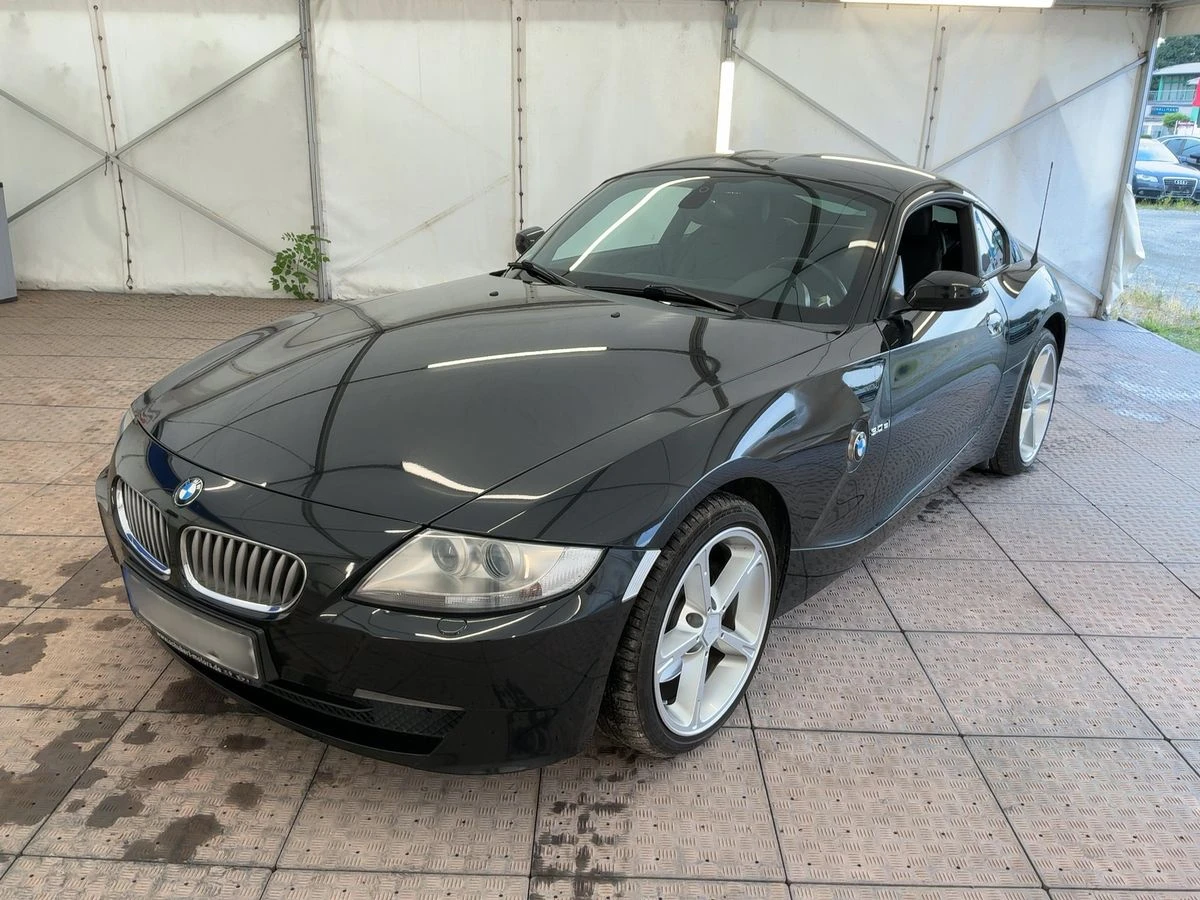 BMW Z4 3.0si Coupe