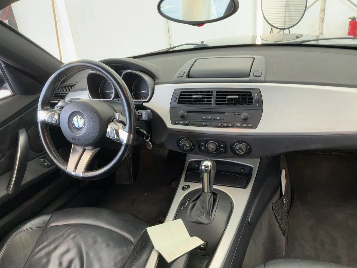 BMW Z4 3.0si Coupe, снимка 11 - Автомобили и джипове - 55304378