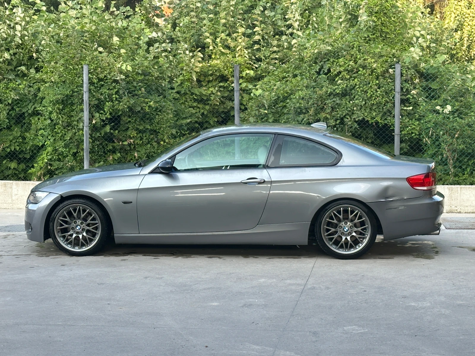 BMW 320, снимка 6 - Автомобили и джипове - 55398021