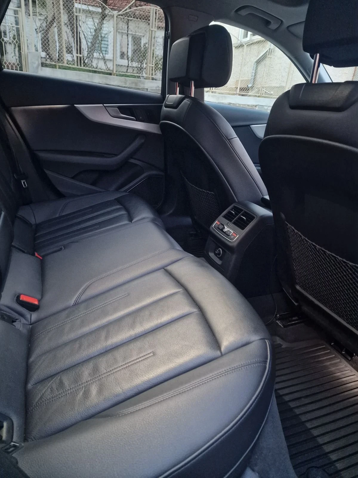 Audi A4 Allroad 2.0 TFSI 252 hp premium plus , снимка 12 - Автомобили и джипове - 55572211
