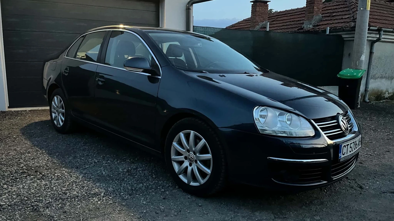 VW Jetta, снимка 4 - Автомобили и джипове - 55825170