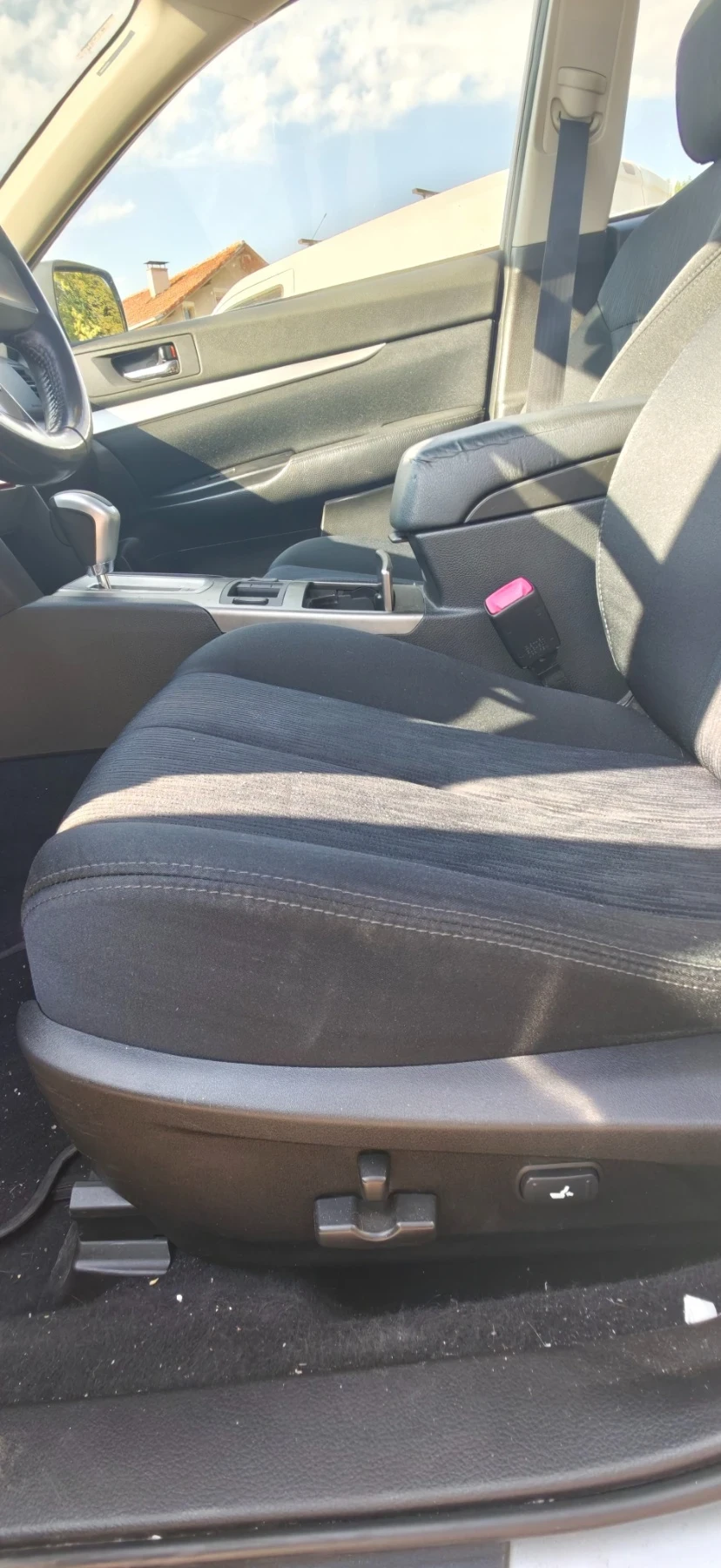 Subaru Legacy Седан, снимка 8 - Автомобили и джипове - 55848108