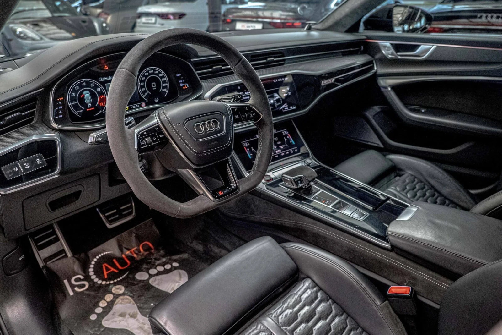 Audi Rs6 4.0TFSI/ABT 700/Bang&Olufsen/Керамика/3D Камера/Hu, снимка 9 - Автомобили и джипове - 55979234
