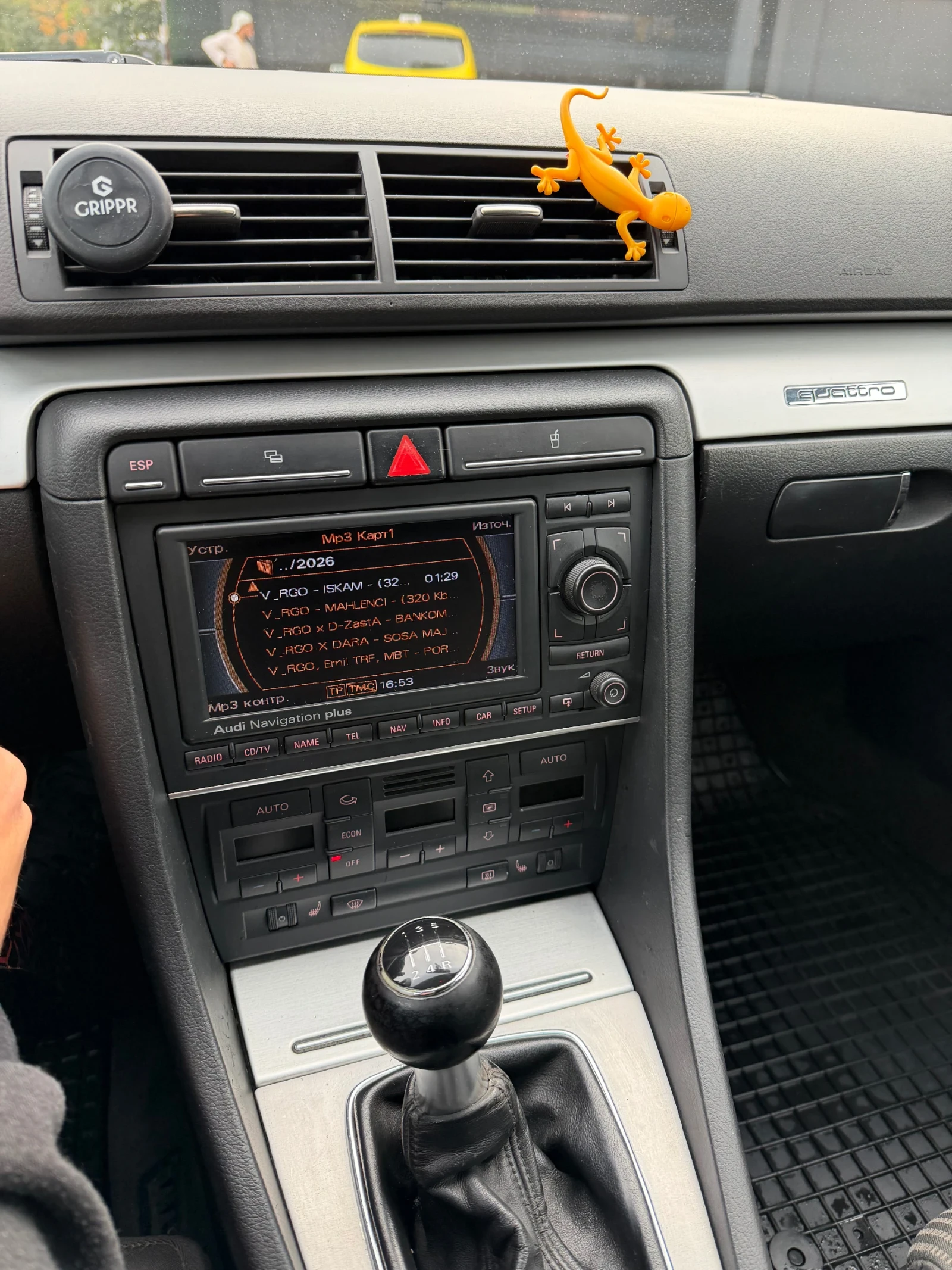 Audi A4 1.8TQ , снимка 10 - Автомобили и джипове - 56533862