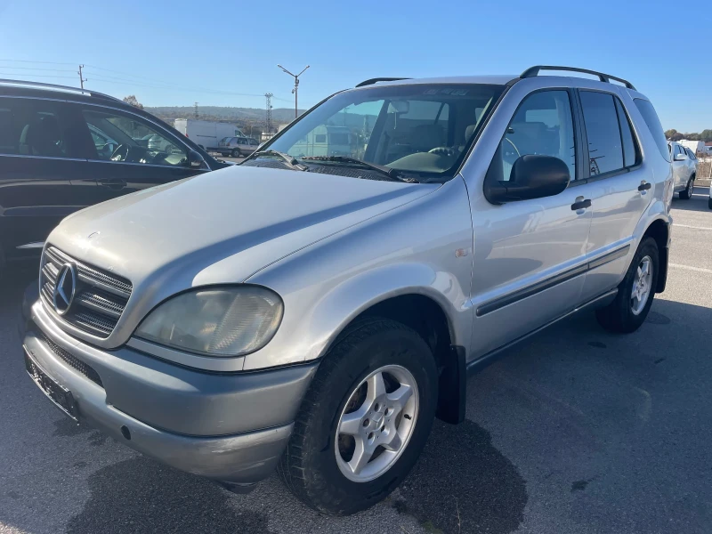 Mercedes-Benz ML 270, снимка 6 - Автомобили и джипове - 47731800