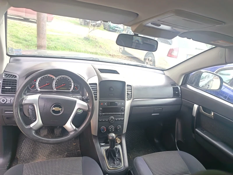 Chevrolet Captiva, снимка 7 - Автомобили и джипове - 52972652
