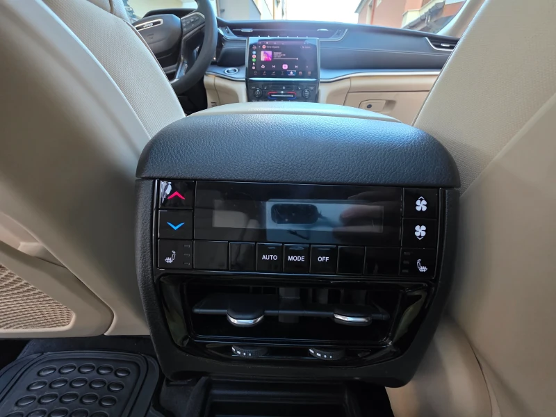 Jeep Grand cherokee 3.6. Pentastar Long , снимка 9 - Автомобили и джипове - 53045605