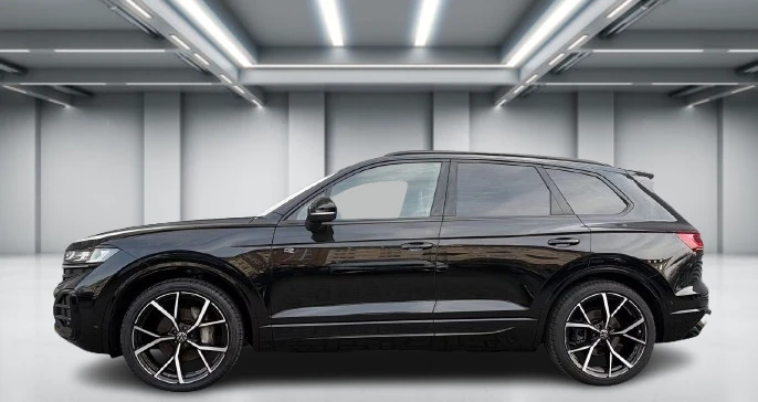 VW Touareg .0 TDI 4Motion = R-line = Гаранция, снимка 3 - Автомобили и джипове - 54158029