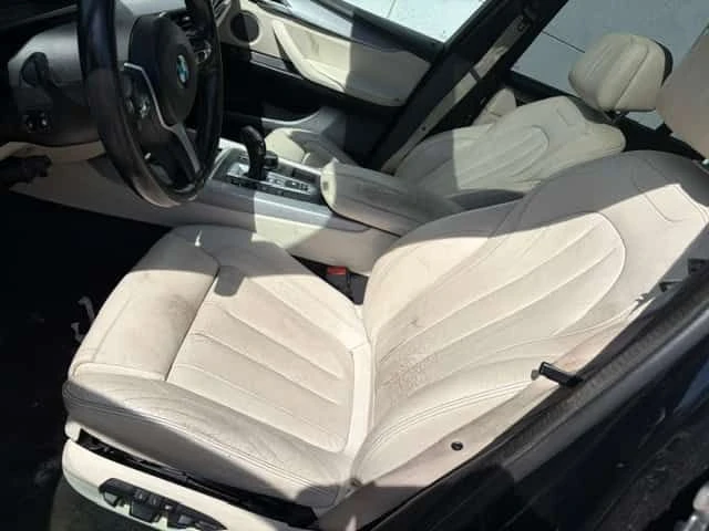 BMW X5 * xDrive35i * ПАНОРАМА* КАМЕРА* ПОДГРЕВ* , снимка 12 - Автомобили и джипове - 54770054