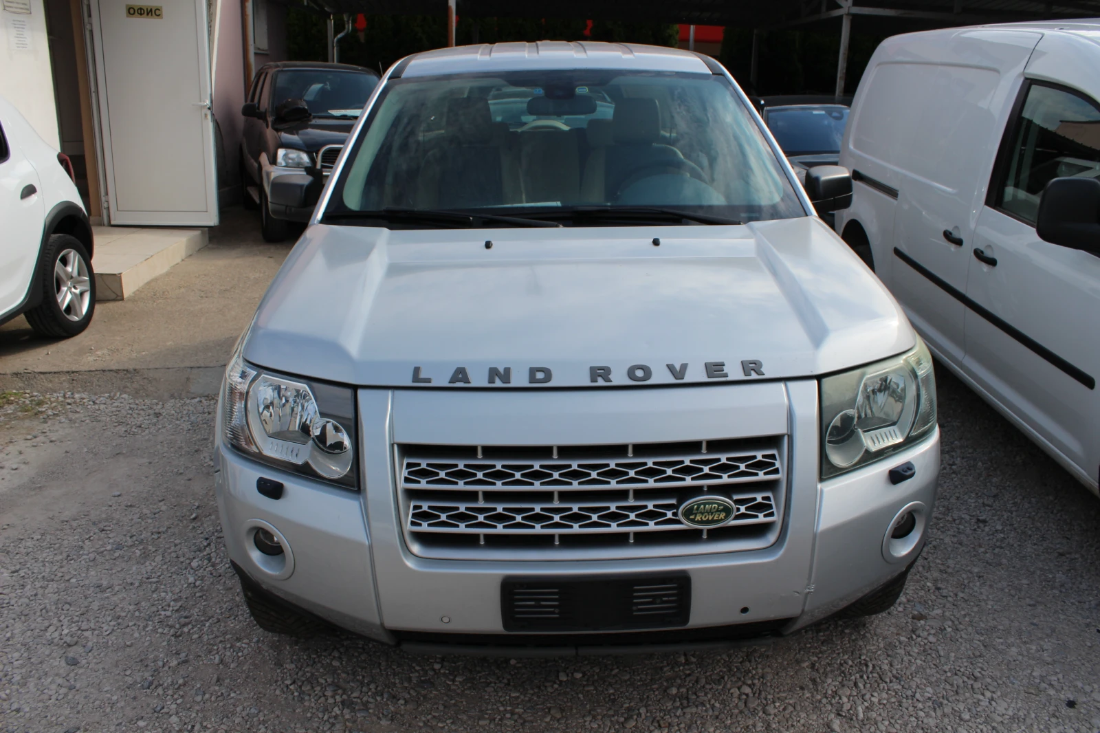 Land Rover Freelander 2 2.0ТДИ АВТОМАТИК - изображение 2