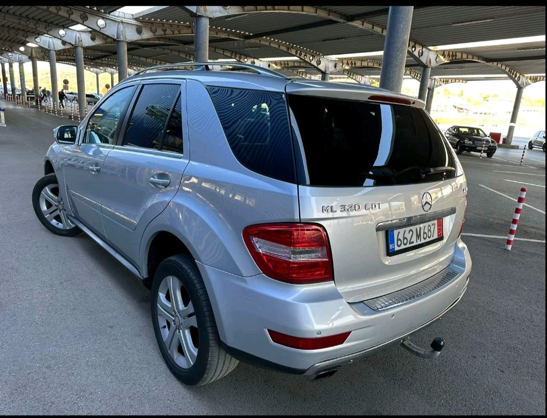 Mercedes-Benz ML 320  - изображение 4