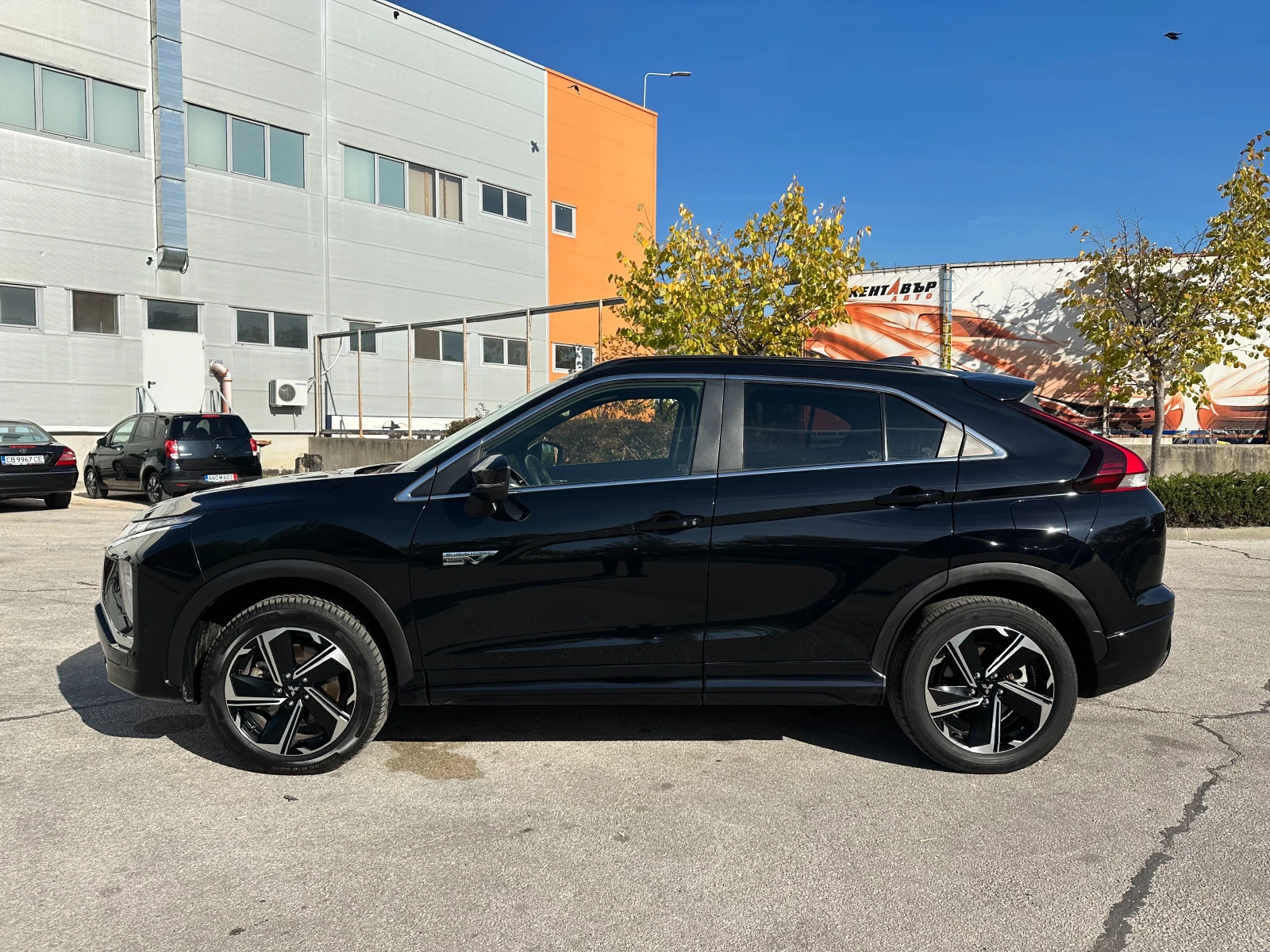 Mitsubishi Eclipse Cross 2.4i Всички екстри - изображение 2