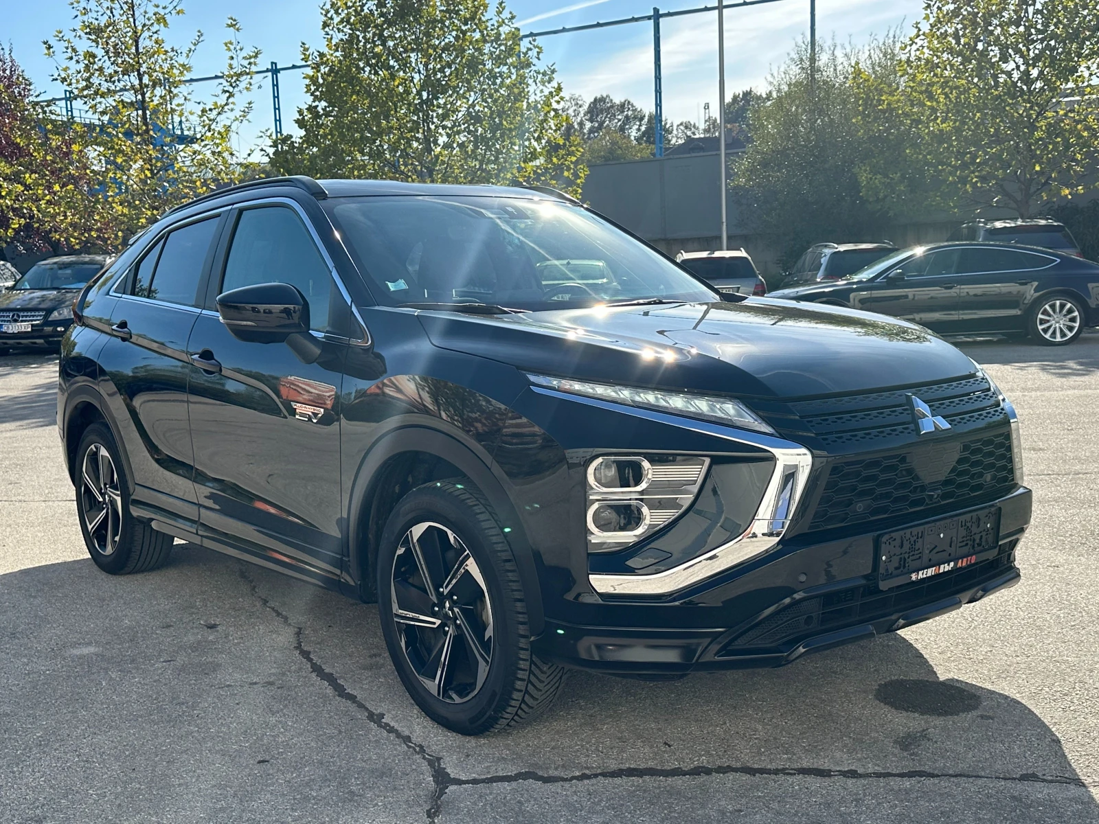 Mitsubishi Eclipse Cross 2.4i Всички екстри - изображение 6