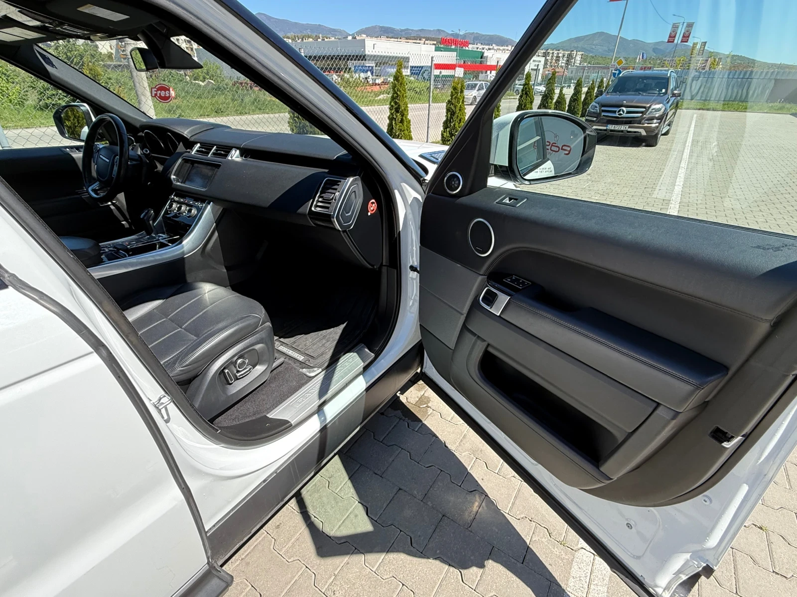 Land Rover Range Rover Sport  - изображение 9