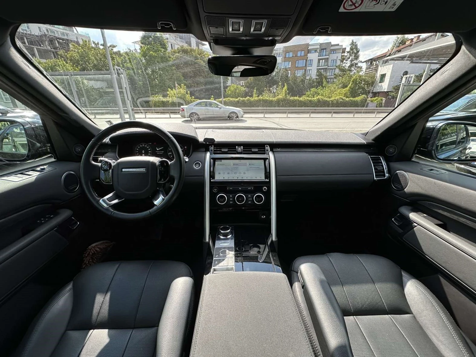 Land Rover Discovery 2.0 Si4 HSE - изображение 10