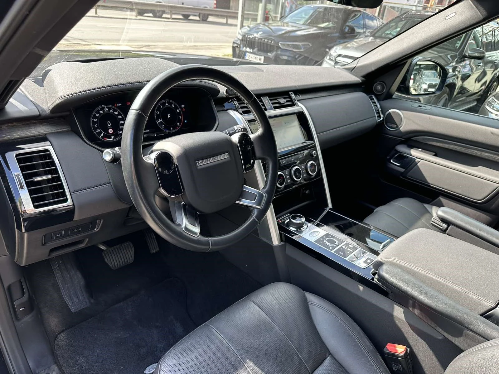 Land Rover Discovery 2.0 Si4 HSE - изображение 9