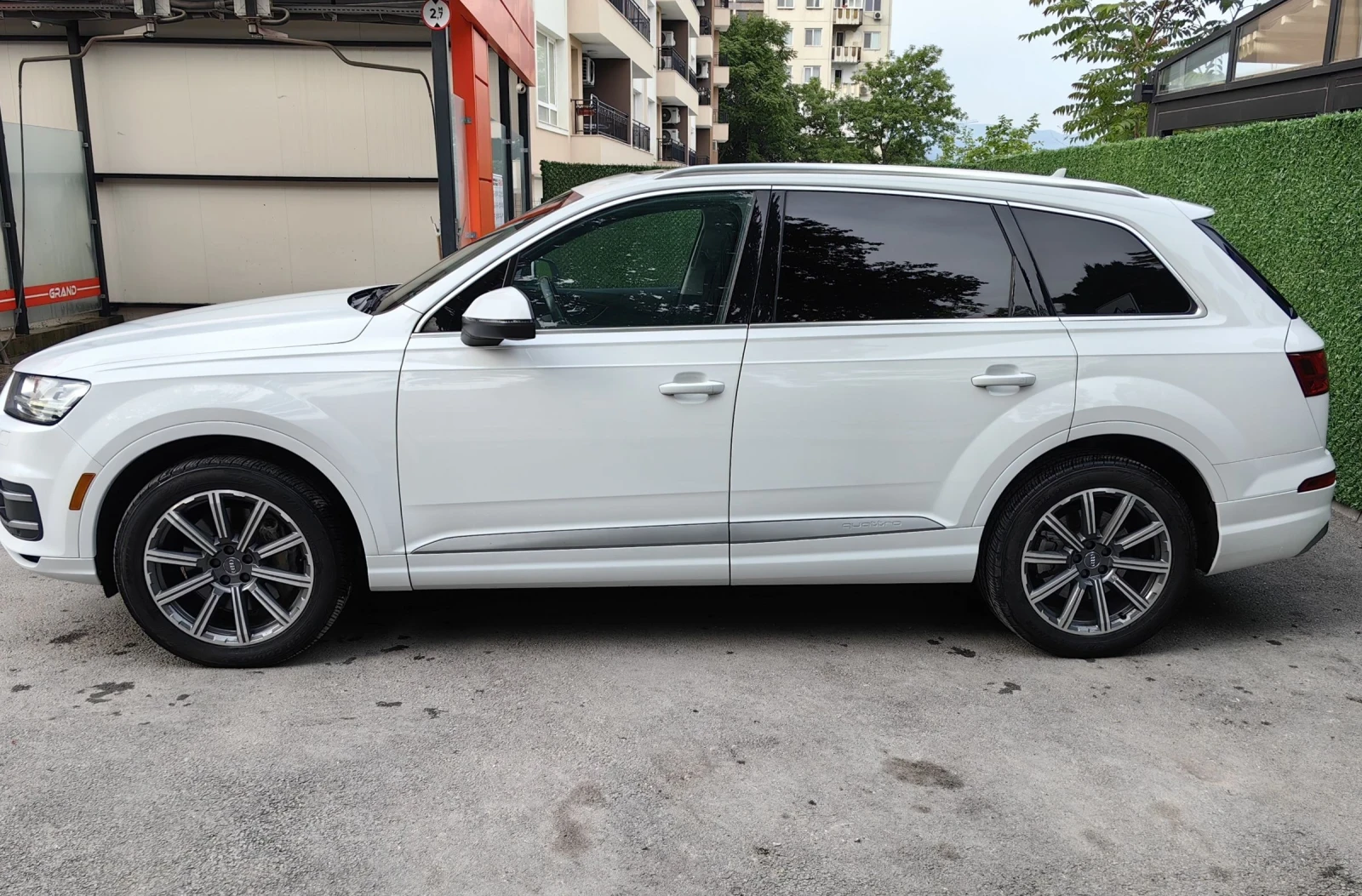 Audi Q7 3.0/Virtual/360/Head-Up/Keyless/Пружини/Панор/Full - изображение 4