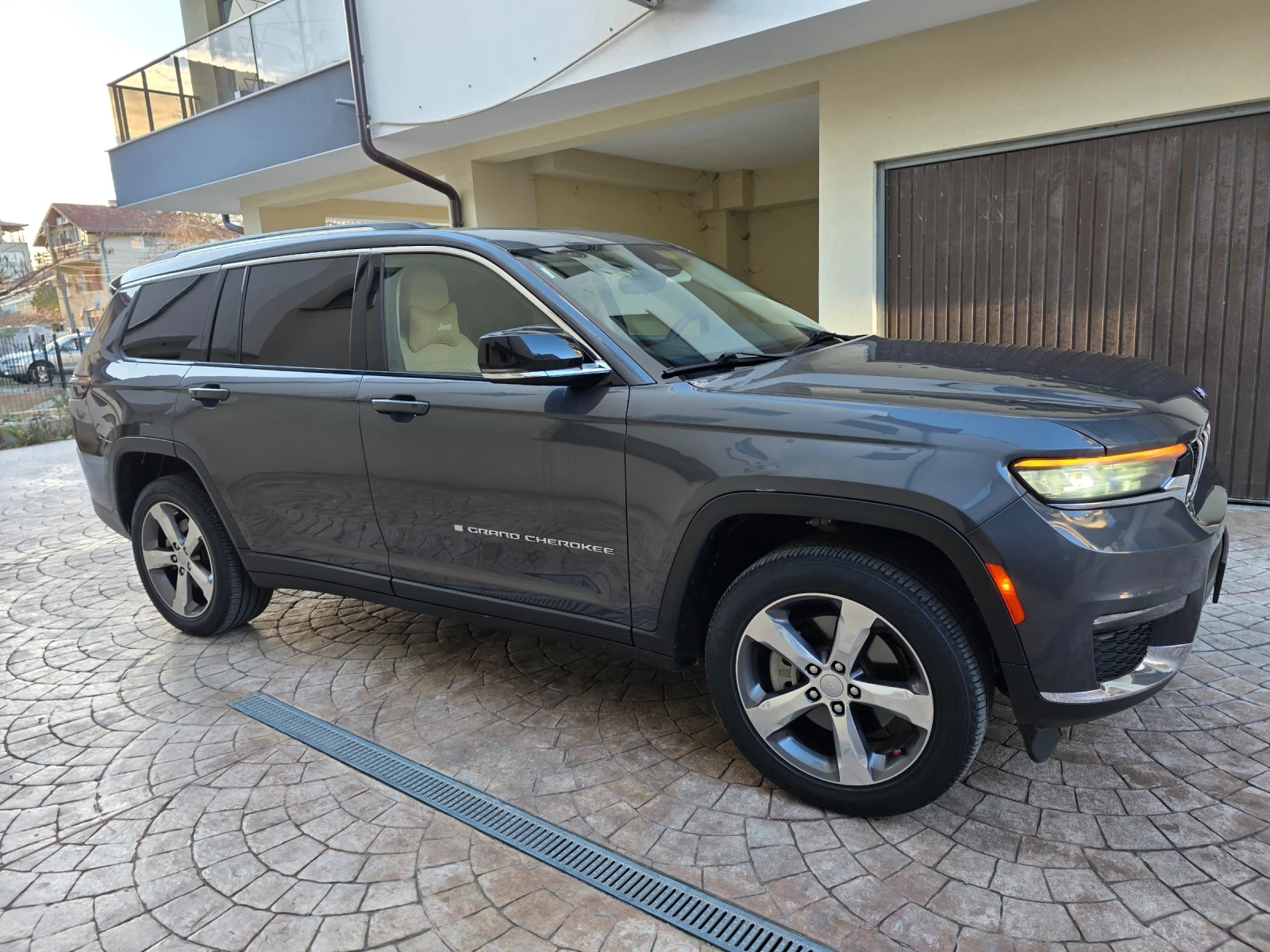 Jeep Grand cherokee 3.6. Pentastar Long  - изображение 2