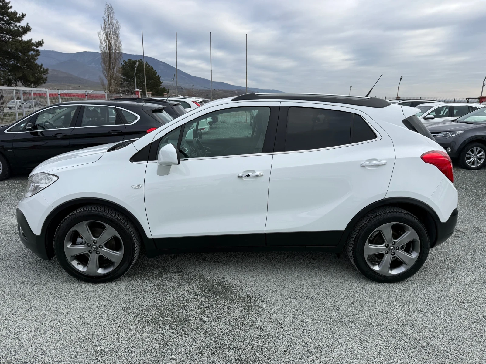 Opel Mokka (KATO НОВА) - изображение 10