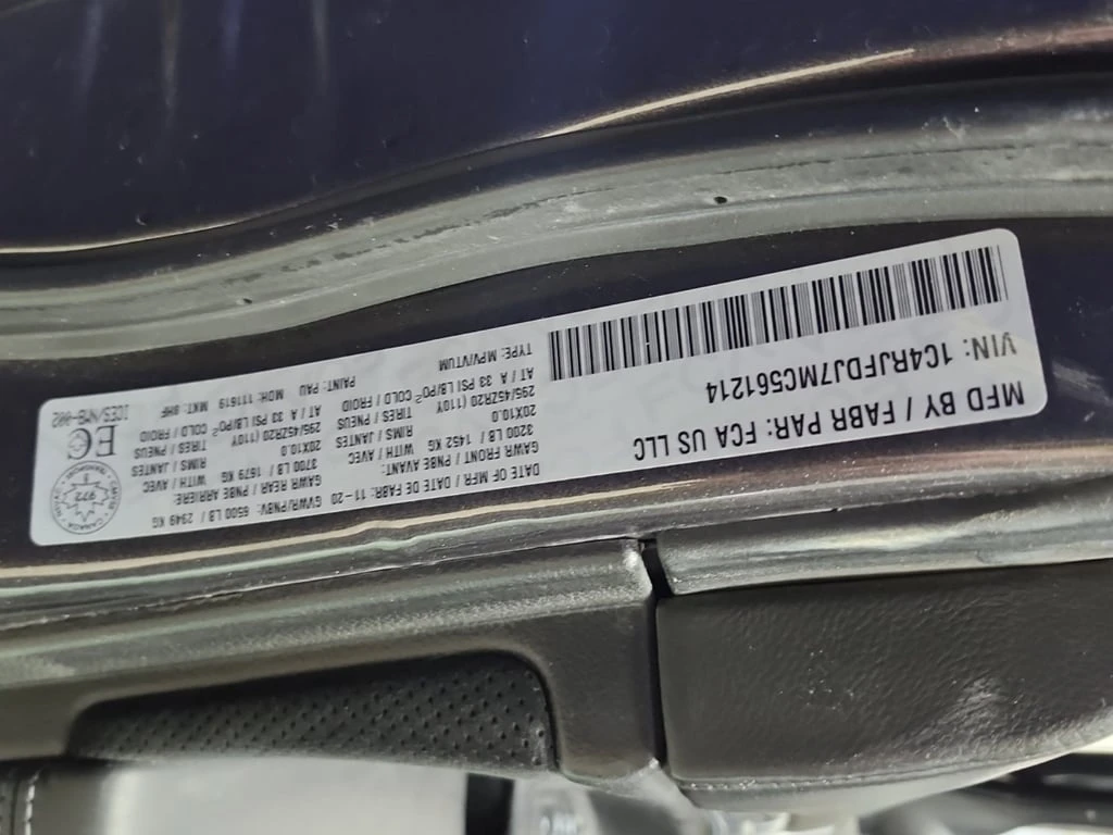 Jeep Grand cherokee * SRT * CARFAX * БЕЗ ПЪРВОНАЧАЛНА ВНОСКА - изображение 7