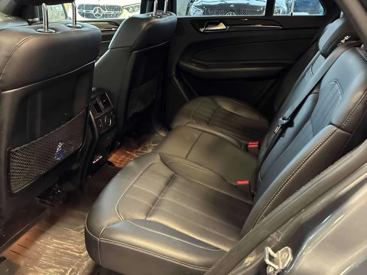 Mercedes-Benz GLE 400 CARFAX/ПАНОРАМА/ПОДГРЕВИ/360 CAM, снимка 13 - Автомобили и джипове - 53803943