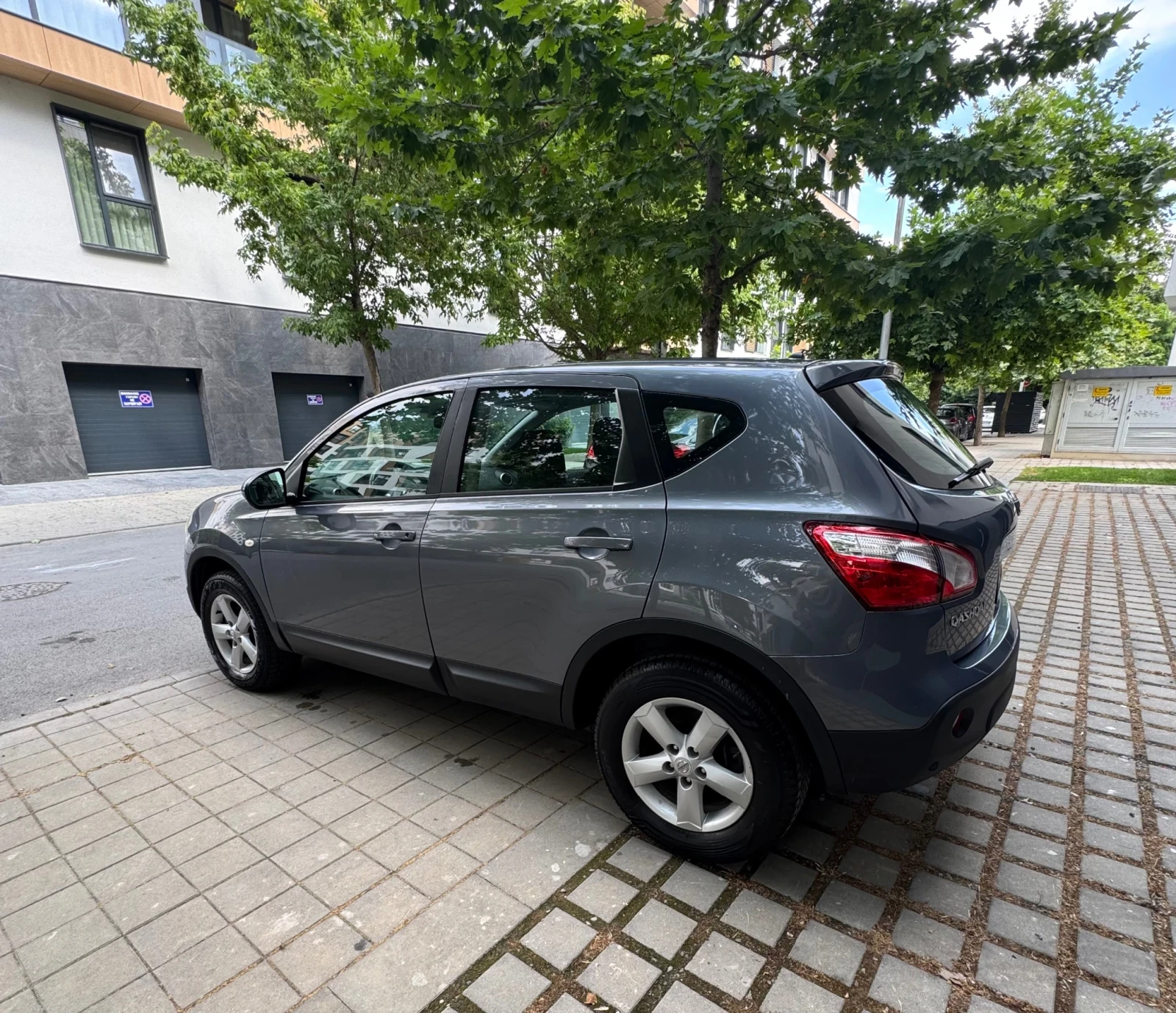 Nissan Qashqai 1500 Dci, снимка 7 - Автомобили и джипове - 55013741