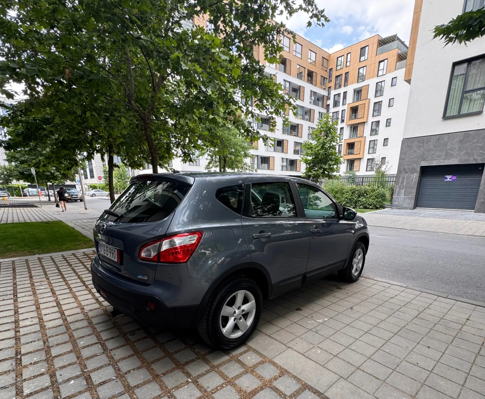 Nissan Qashqai 1500 Dci, снимка 4 - Автомобили и джипове - 55013741