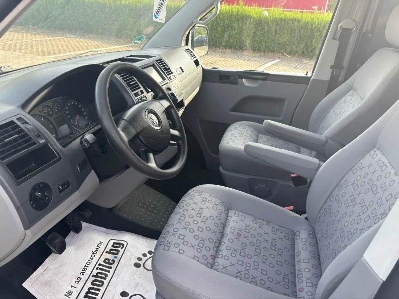 VW Transporter 2.5TDI, снимка 14 - Бусове и автобуси - 47183318