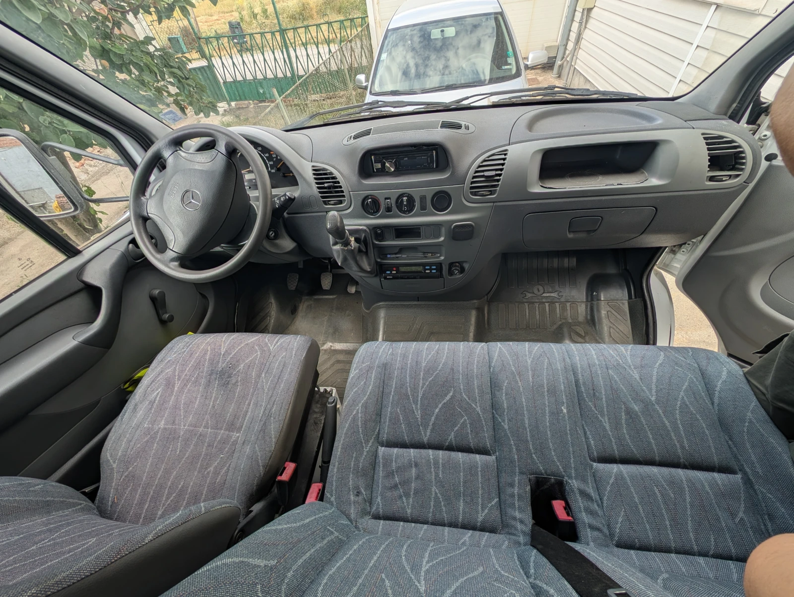 Mercedes-Benz 412 CDI - изображение 9