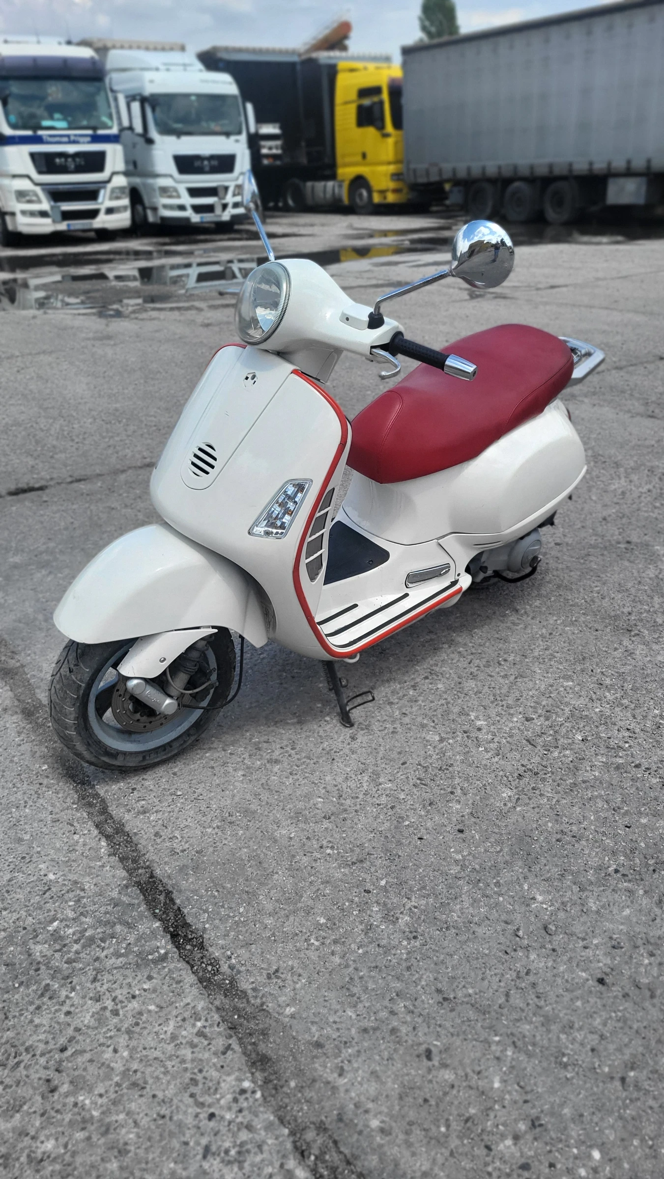 Vespa 300  - изображение 9