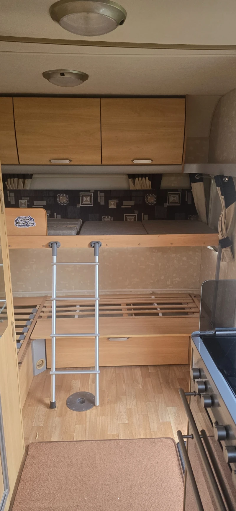 Каравана ABI STERLING WINDWARD, снимка 14 - Каравани и кемпери - 52807453