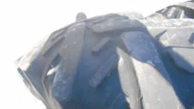 Гуми, снимка 3