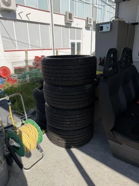 Гуми Летни 295/35R21, снимка 1