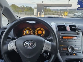 Toyota Auris 2.0 D4-D, снимка 11