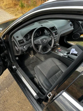 Mercedes-Benz C 220 - 12300 лв. - 66826863 17