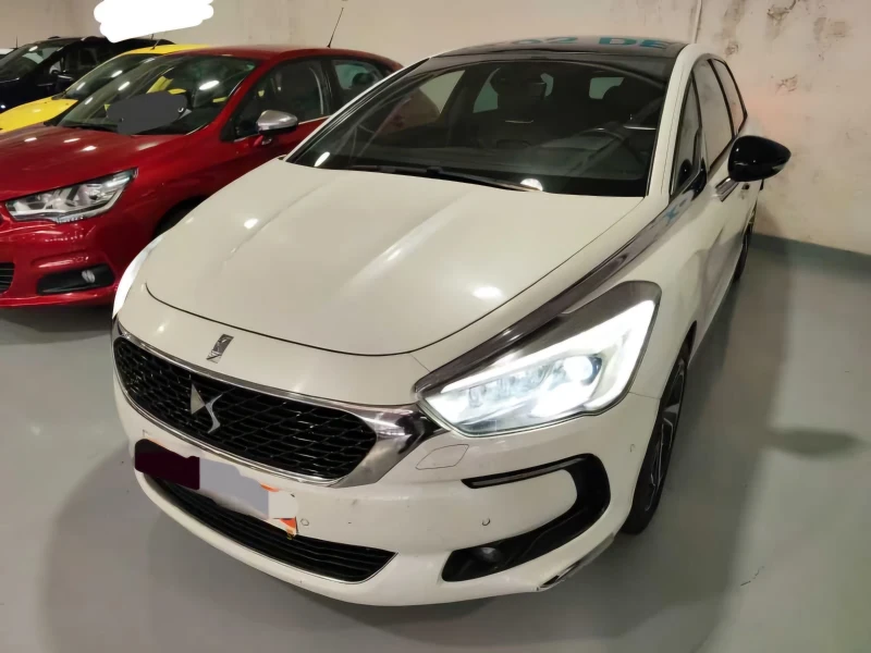 Citroen DS5 2.0 HDI#FACELIFT #, снимка 2 - Автомобили и джипове - 48240769