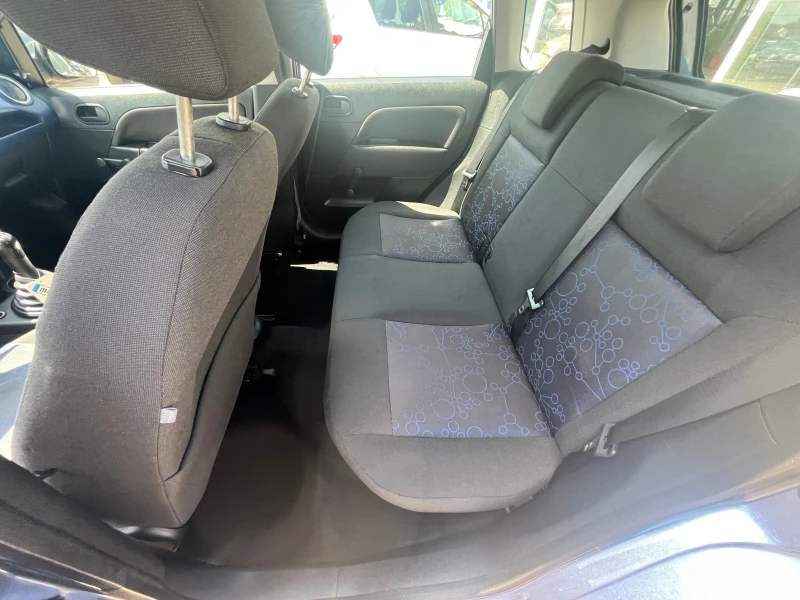 Ford Fiesta 1.3 БЕНЗИН, снимка 7 - Автомобили и джипове - 51193485