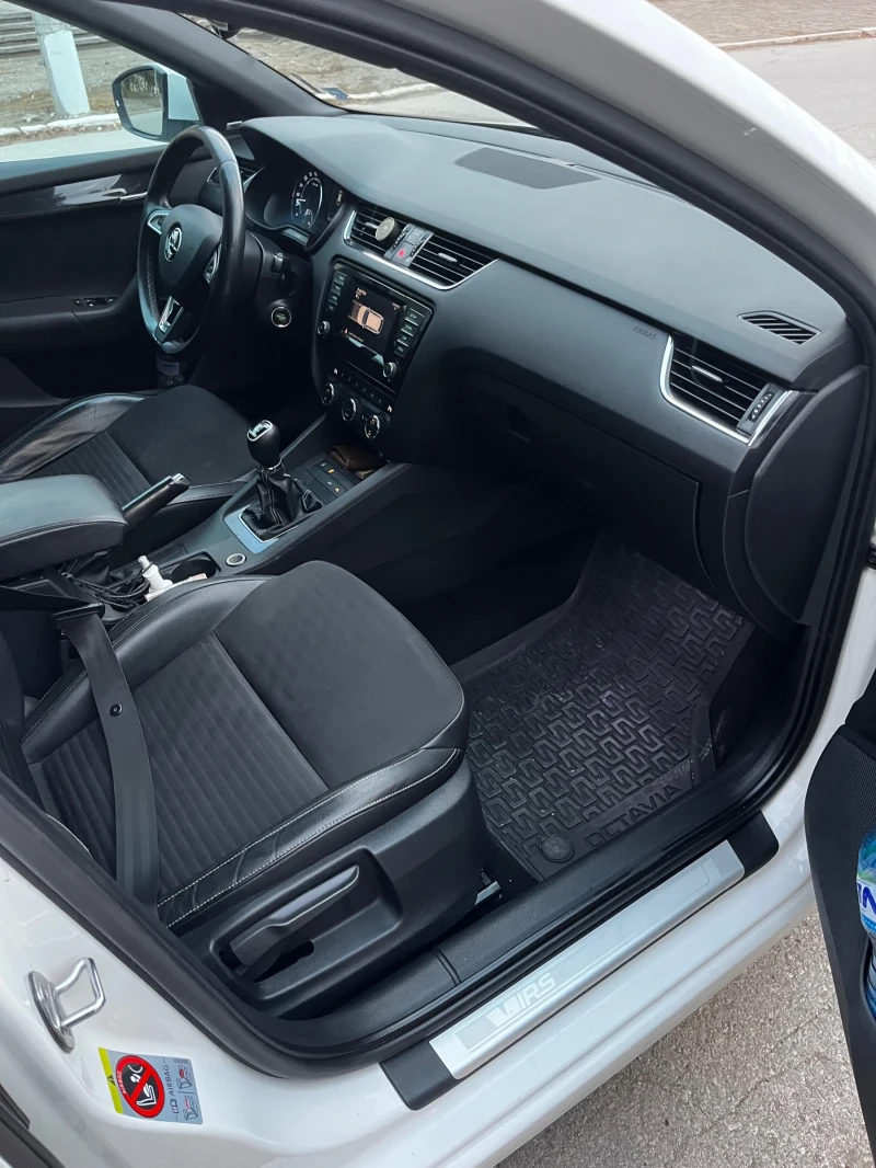 Skoda Octavia keyless, снимка 8 - Автомобили и джипове - 53096153