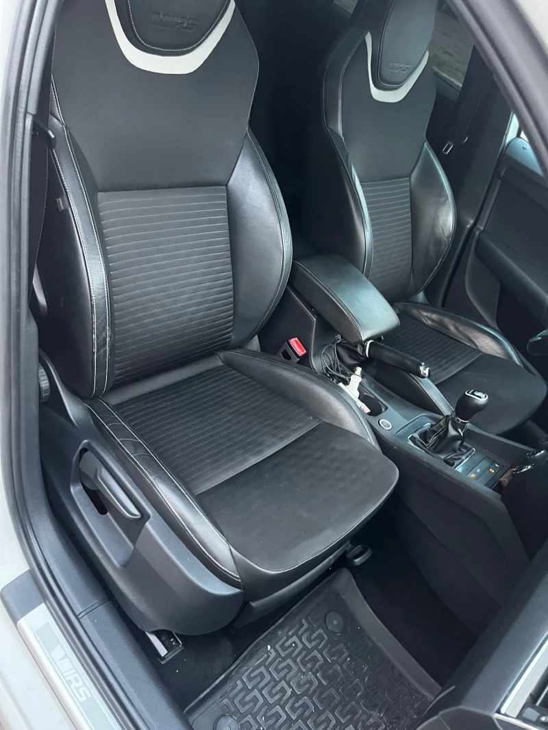 Skoda Octavia keyless, снимка 6 - Автомобили и джипове - 53096153